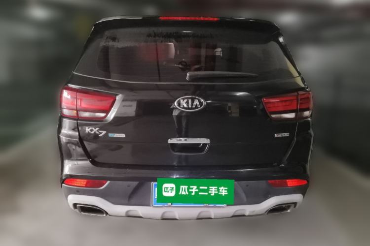 Used Kia KX7 2017 2.0T Automatic 4WD DLX 7-Seater Rear