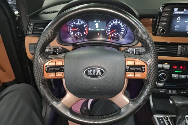 Used Kia KX7 2017 2.0T Automatic All-Wheel Drive LUX 7-Seater Steering Wheel