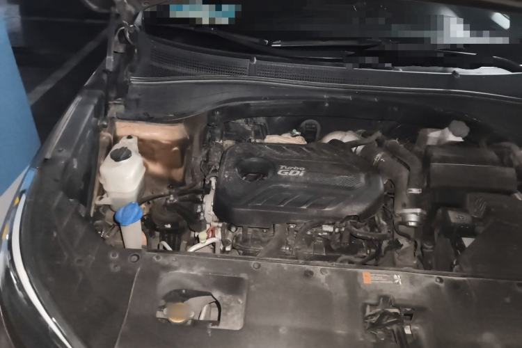 Used Kia KX7 2017 2.0T Automatic 4WD DLX 7-Seater Engine Bay Right
