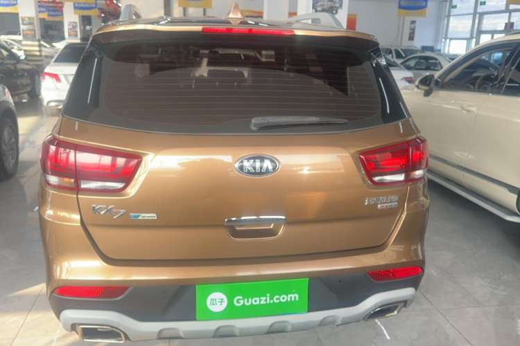Used Kia KX7 2017 2.0T Automatic Two-Wheel Drive GL 7-Seater Exterior 4