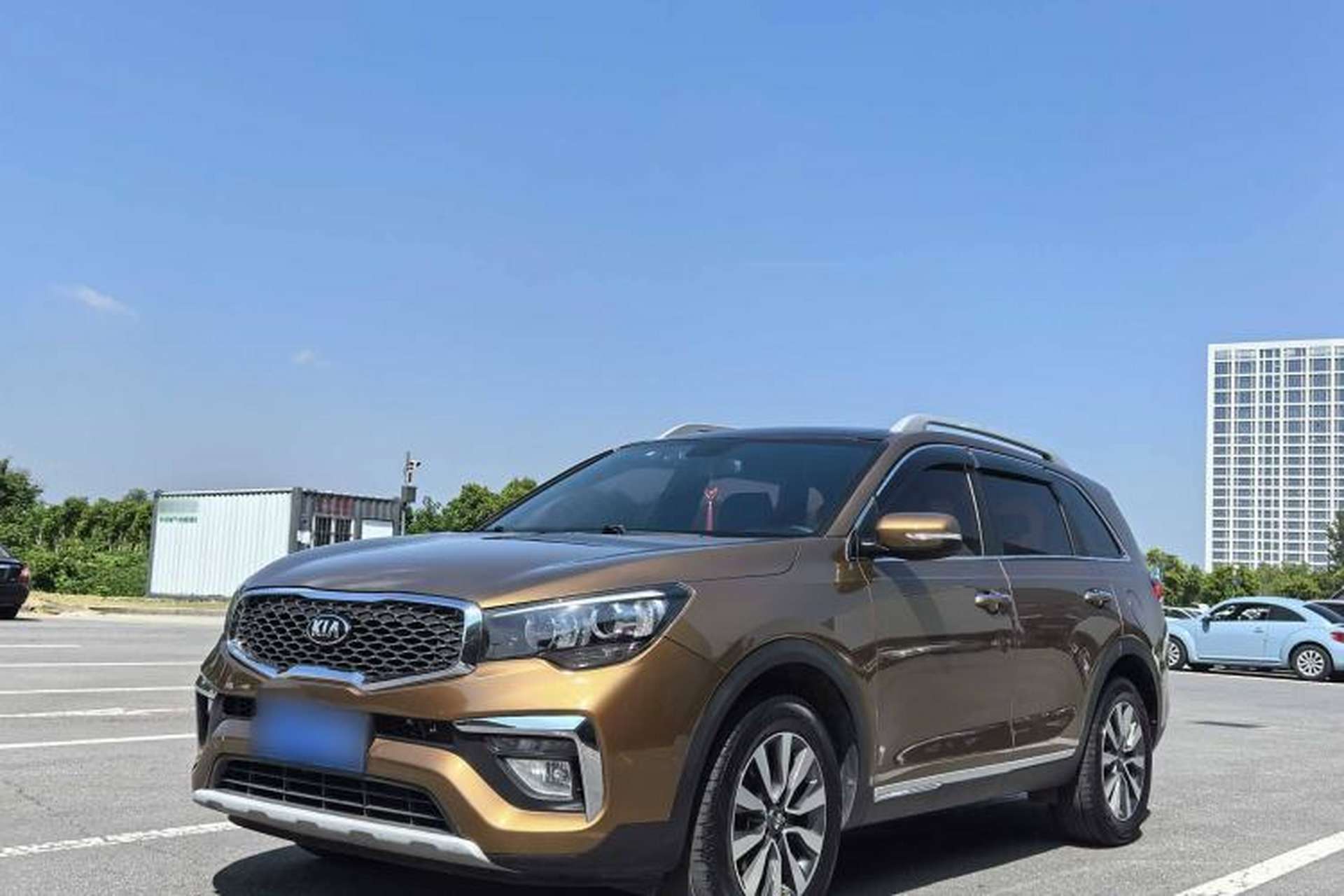 Used Kia KX7 2017 2.0T Automatic Two-Wheel Drive GLS 7-Seater Front Left 45 Deg