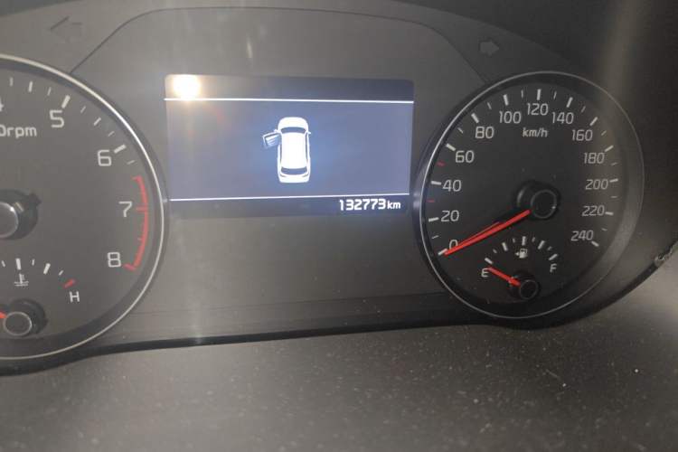 Used Kia KX7 2017 2.0T Automatic All-Wheel Drive LUX 7-Seater Odometer Close Up