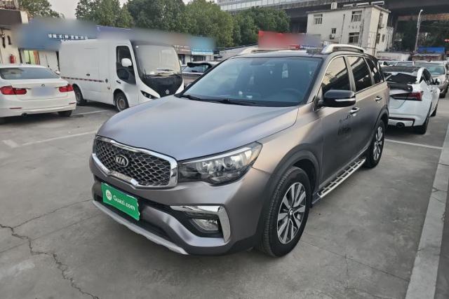Used Kia KX7 2017 2.0T Automatic Two-Wheel Drive GLS 7-Seater