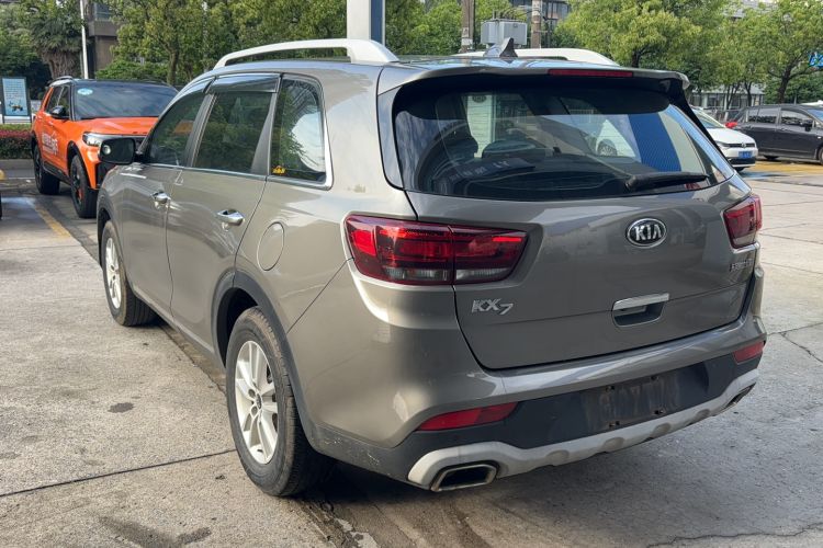 Used Kia KX7 2017 2.0L Automatic 2WD GLS 5-Seater Exterior 1