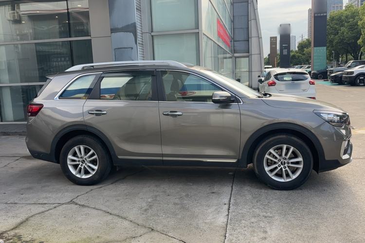 Used Kia KX7 2017 2.0L Automatic 2WD GLS 5-Seater Exterior 4