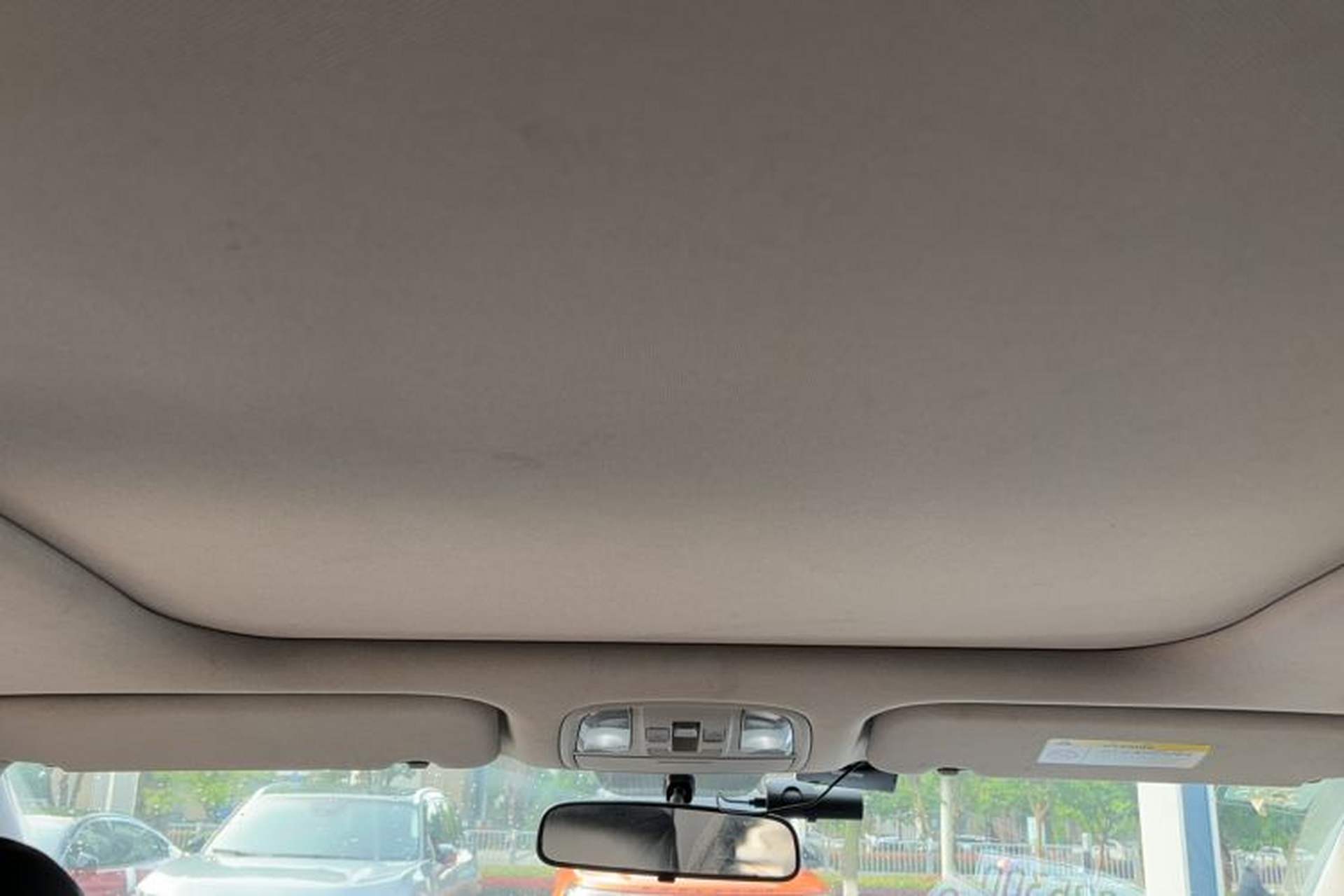 Used Kia KX7 2017 2.0L Automatic 2WD GLS 5-Seater Interior 1