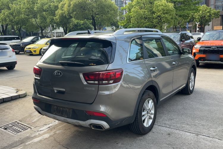 Used Kia KX7 2017 2.0L Automatic 2WD GLS 5-Seater Rear Right 45 Deg