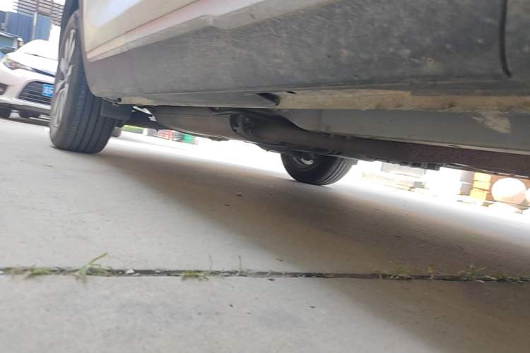 Used Kia KX7 2017 2.0T Automatic Two-Wheel Drive GLS 7-Seater Chassis Front Right