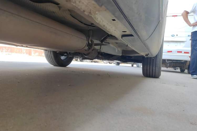 Used Kia KX7 2017 2.0T Automatic Two-Wheel Drive GLS 7-Seater Chassis Rear Right
