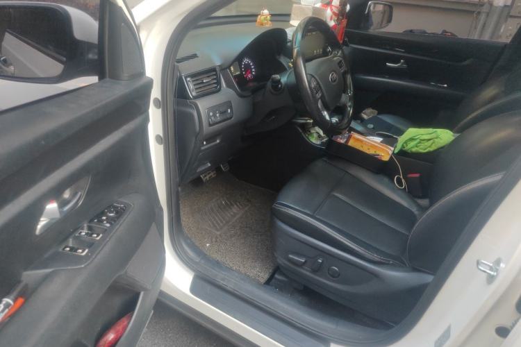 Used Kia KX7 2017 2.0T Automatic Two-Wheel Drive GLS 7-Seater Driver Seat