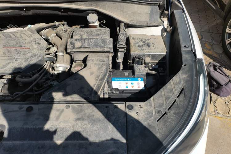 Used Kia KX7 2017 2.0T Automatic Two-Wheel Drive GLS 7-Seater Engine Bay Left