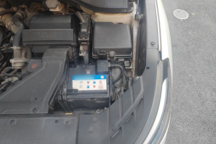 Used Kia KX7 2017 2.0T Automatic Two-Wheel Drive GLS 7-Seater Engine Bay Left