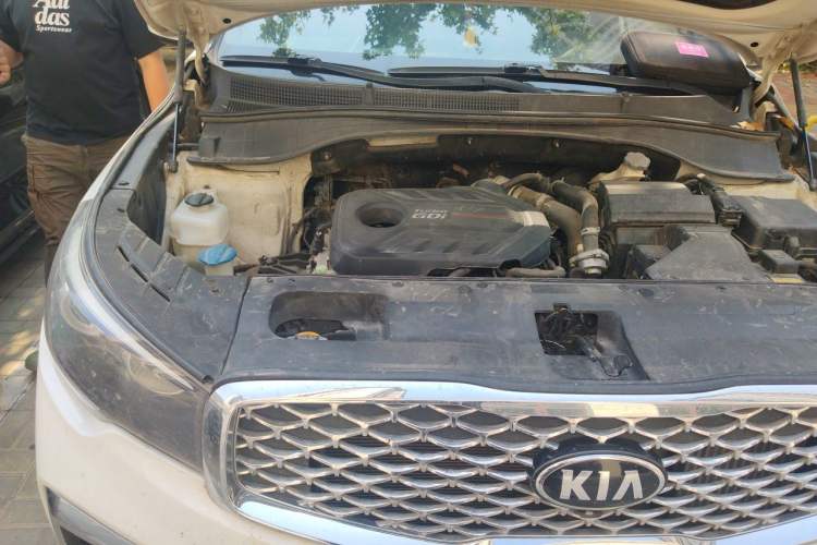 Used Kia KX7 2017 2.0T Automatic Two-Wheel Drive GLS 7-Seater Engine Bay Right