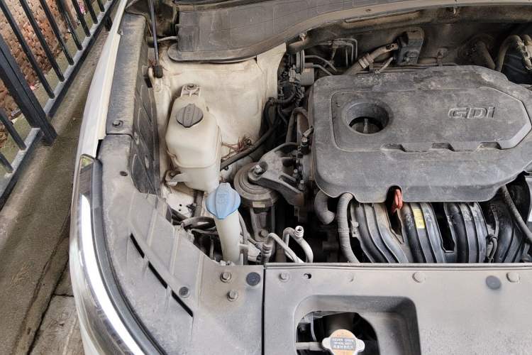 Used Kia KX7 2017 2.4L Automatic 2WD GLS 5-Seater Engine Bay Right