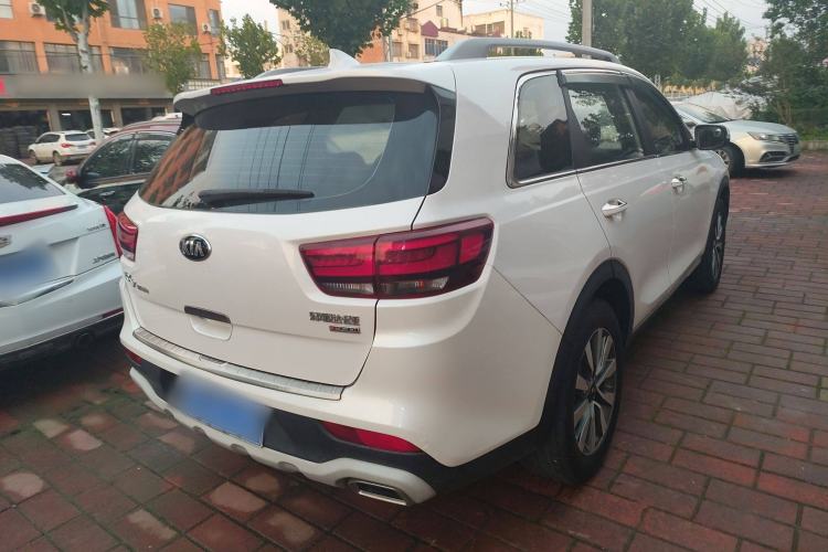 Used Kia KX7 2017 2.0T Automatic Two-Wheel Drive GLS 7-Seater Exterior 3