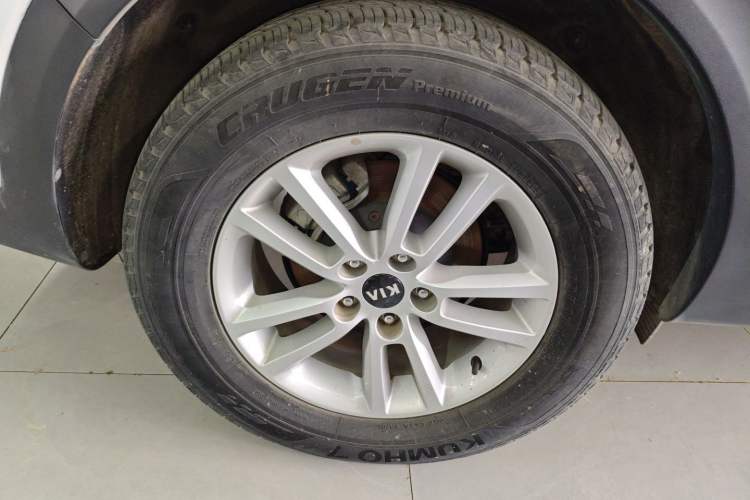 Used Kia KX7 2017 2.0L Automatic 2WD GLS 5-Seater Exterior 5