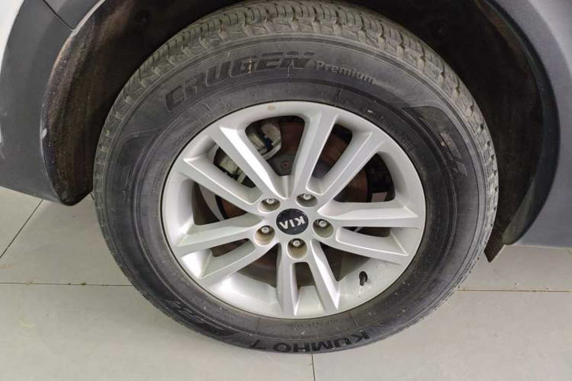 Used Kia KX7 2017 2.0L Automatic 2WD GLS 5-Seater Exterior 5