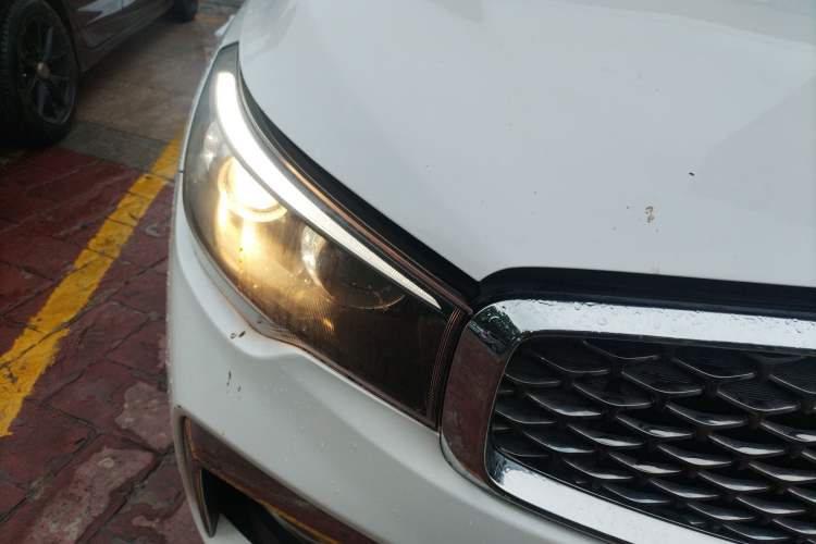 Used Kia KX7 2017 2.0L Automatic 2WD GLS 5-Seater Exterior 6