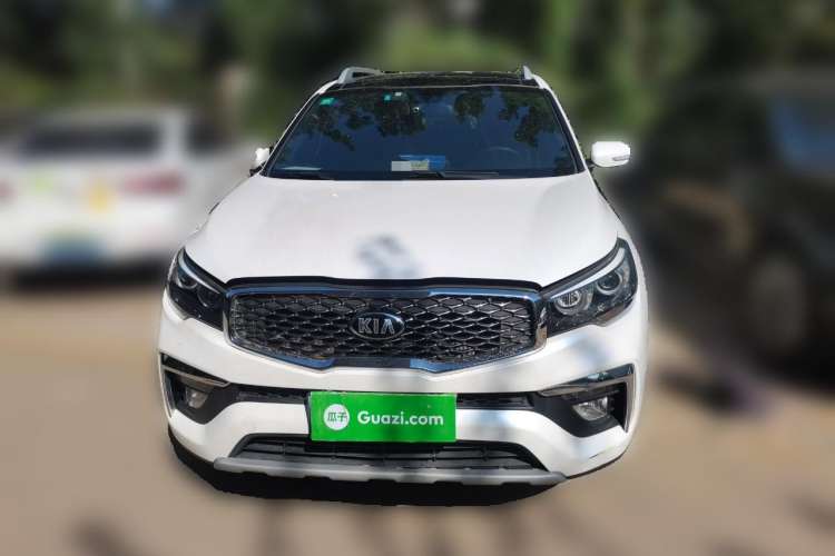 Used Kia KX7 2017 2.0T Automatic Two-Wheel Drive GLS 7-Seater Front