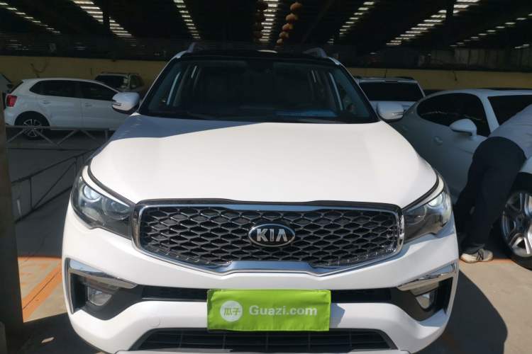Used Kia KX7 2017 2.4L Automatic 2WD GLS 5-Seater Front