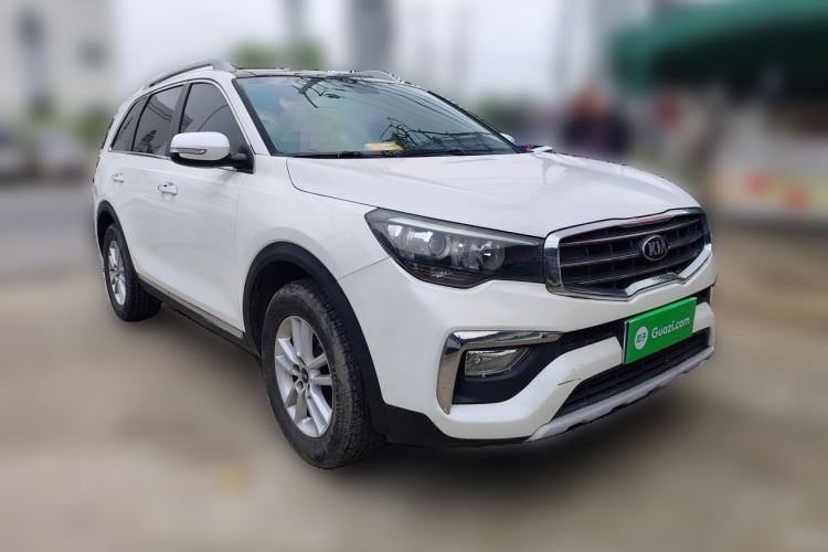 Used Kia KX7 2017 2.0L Automatic 2WD GLS 5-Seater Front Right 45 Deg