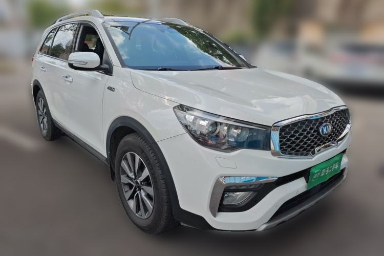 Used Kia KX7 2017 2.0T Automatic All-Wheel Drive LUX 7-Seater Front Right 45 Deg