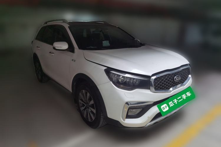Used Kia KX7 2017 2.0T Automatic All-Wheel Drive LUX 7-Seater Front Right 45 Deg