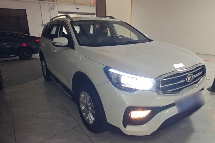 Used Kia KX7 2017 2.0L Automatic 2WD GL 5 Seats Front Right 45 Deg