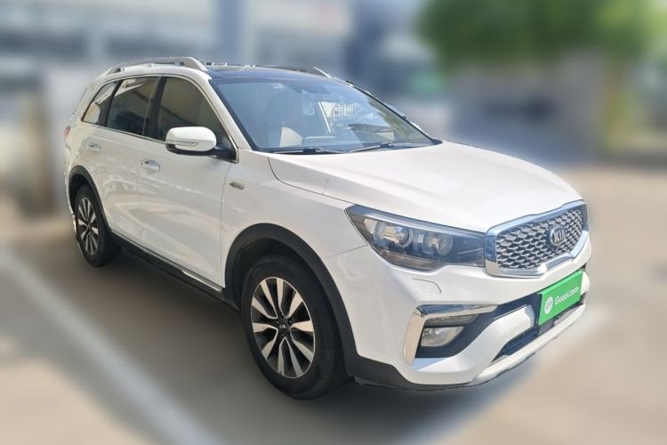 Used Kia KX7 2017 2.0T Automatic All-Wheel Drive LUX 7-Seater Front Right 45 Deg