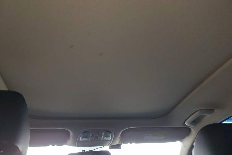 Used Kia KX7 2017 2.0L Automatic 2WD GLS 5-Seater Headliner