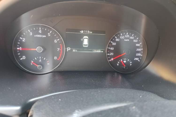 Used Kia KX7 2017 2.0T Automatic Two-Wheel Drive GLS 7-Seater Instrument Cluster