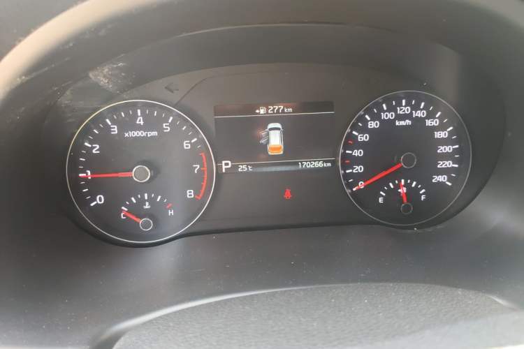 Used Kia KX7 2017 2.0T Automatic All-Wheel Drive LUX 7-Seater Instrument Cluster