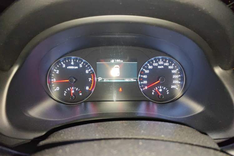 Used Kia KX7 2017 2.4L Automatic 2WD GLS 5-Seater Instrument Cluster
