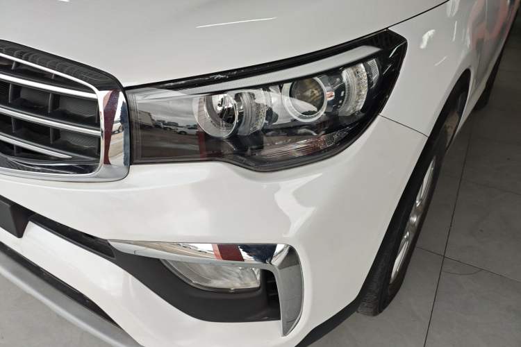 Used Kia KX7 2017 2.0L Automatic 2WD GLS 5-Seater Left Front Headlight