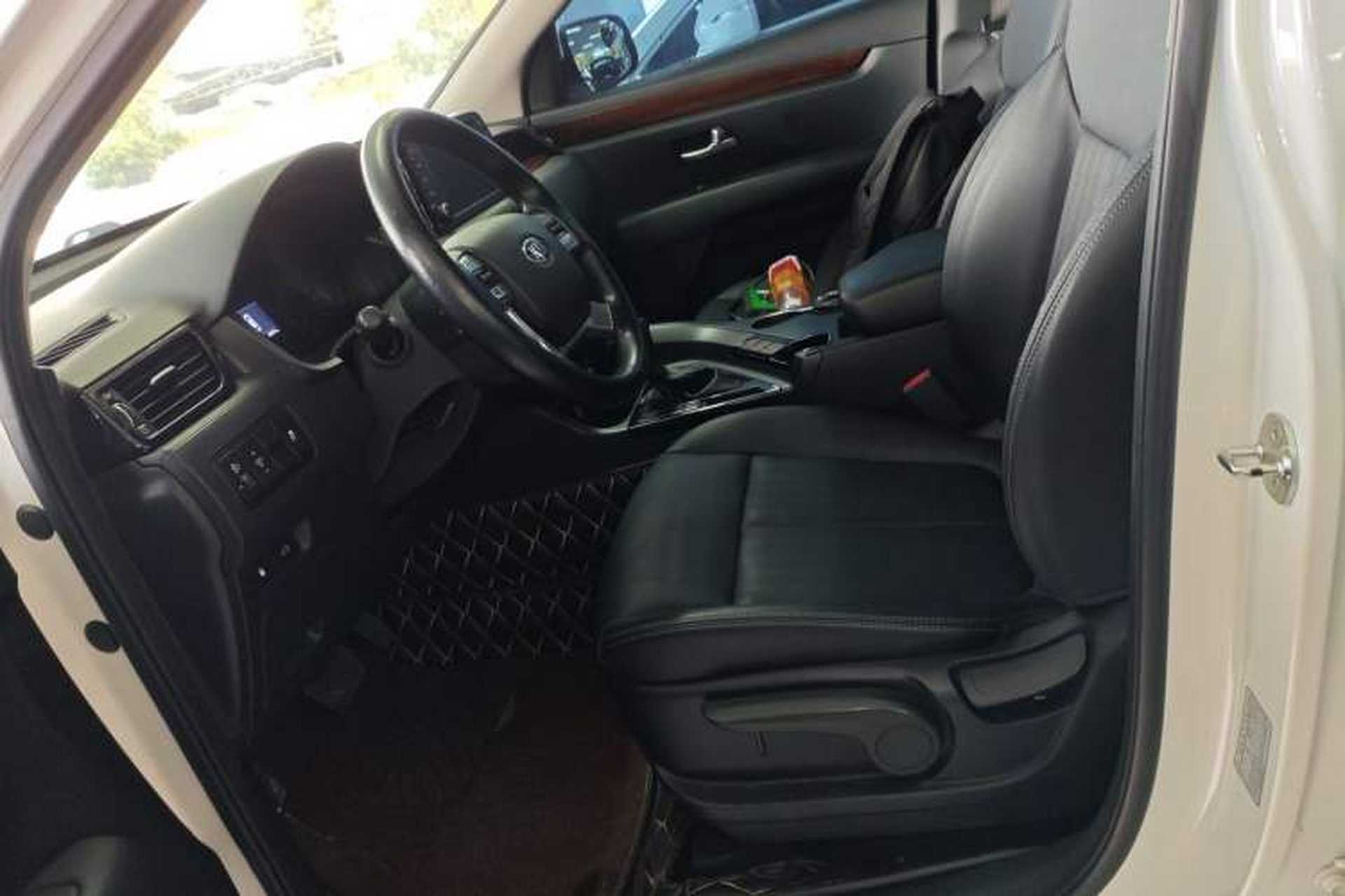 Used Kia KX7 2017 2.0L Automatic 2WD GLS 5-Seater Left Front Seat