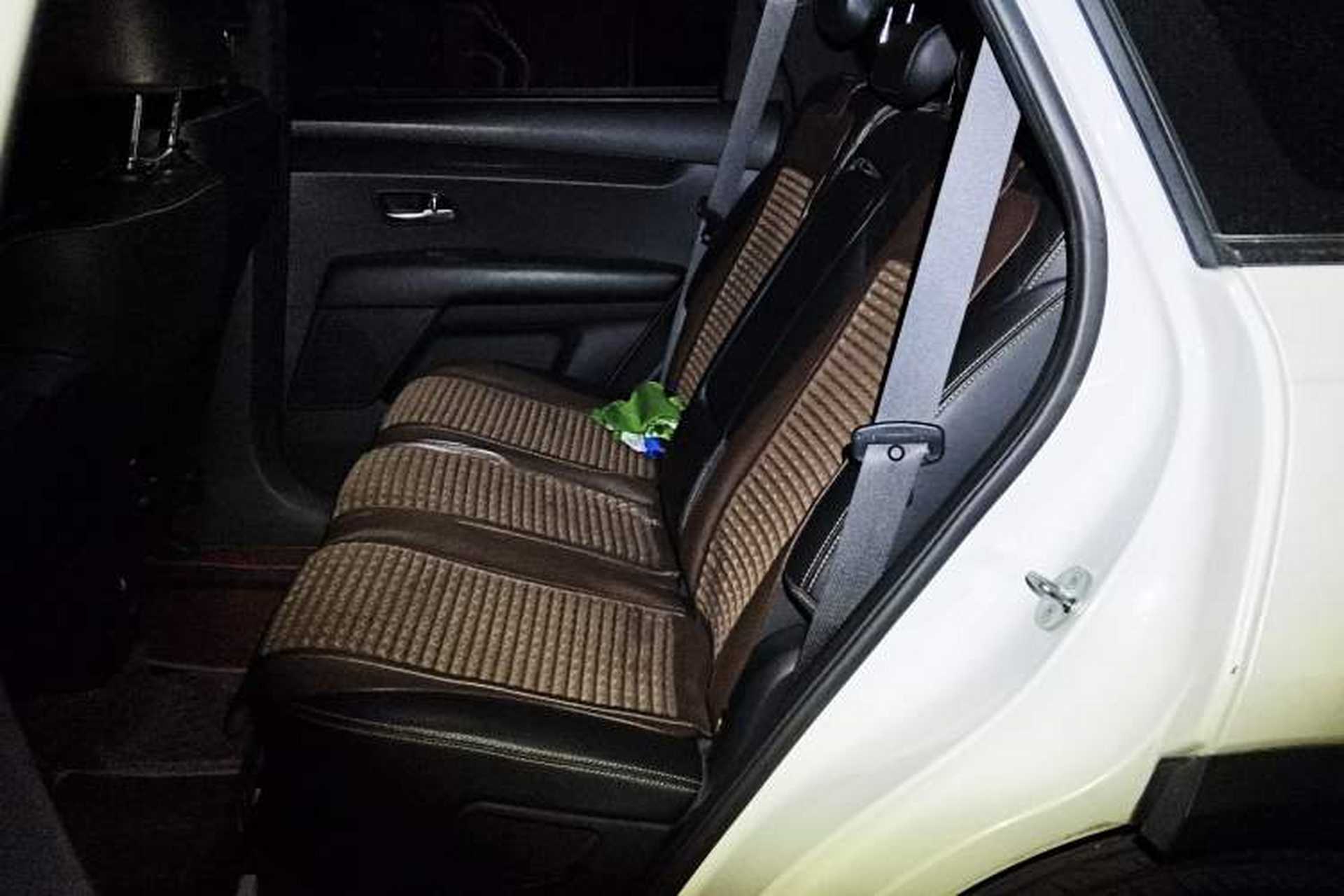 Used Kia KX7 2017 2.0T Automatic Two-Wheel Drive GLS 7-Seater Left Rear Seat