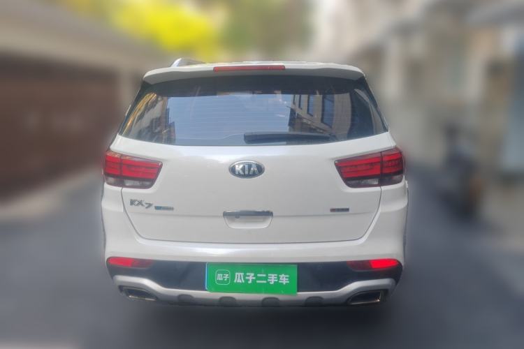 Used Kia KX7 2017 2.0T Automatic Two-Wheel Drive GLS 7-Seater Rear