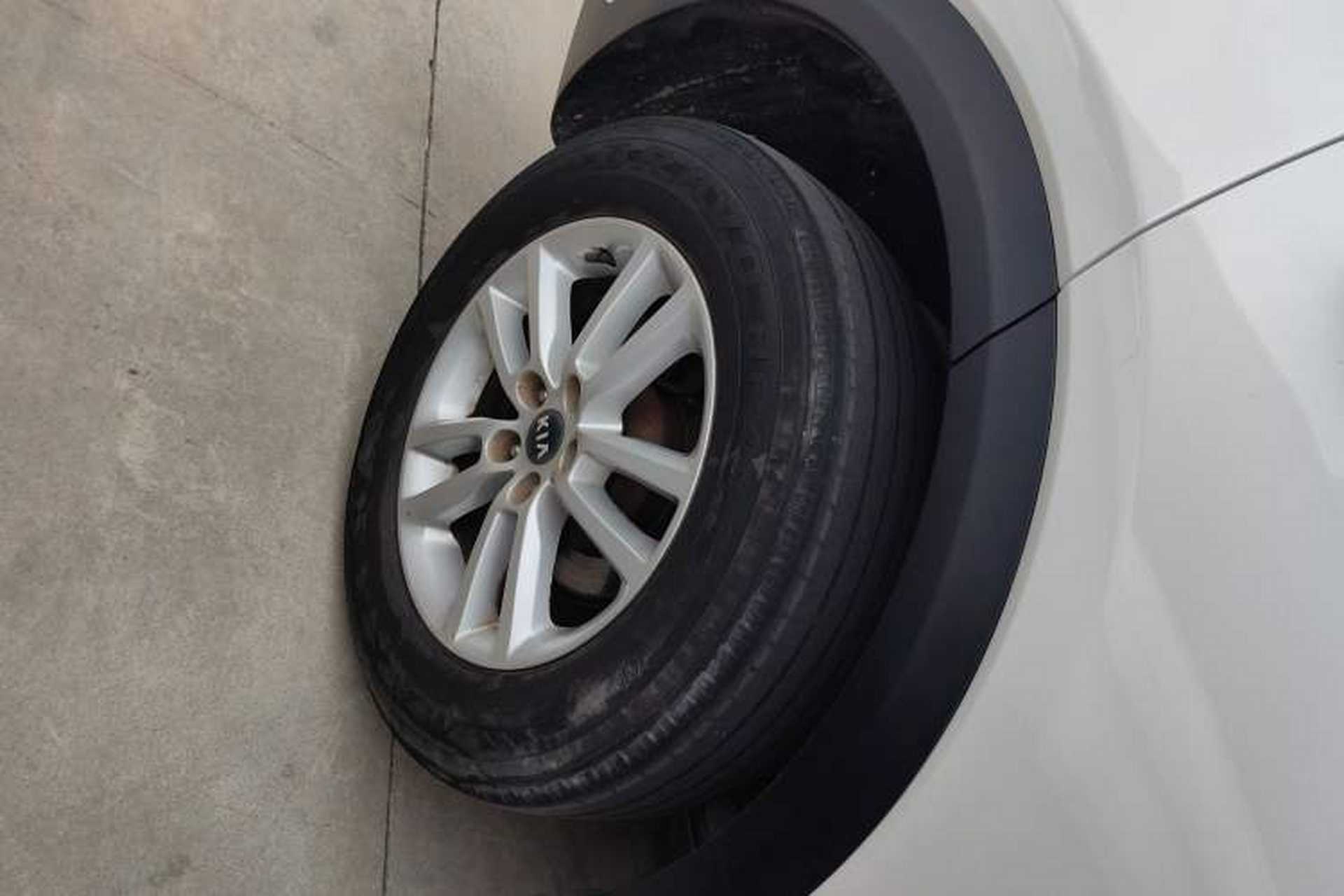 Used Kia KX7 2017 2.0L Automatic 2WD SMART 5-seater Right Rear Wheel Hub
