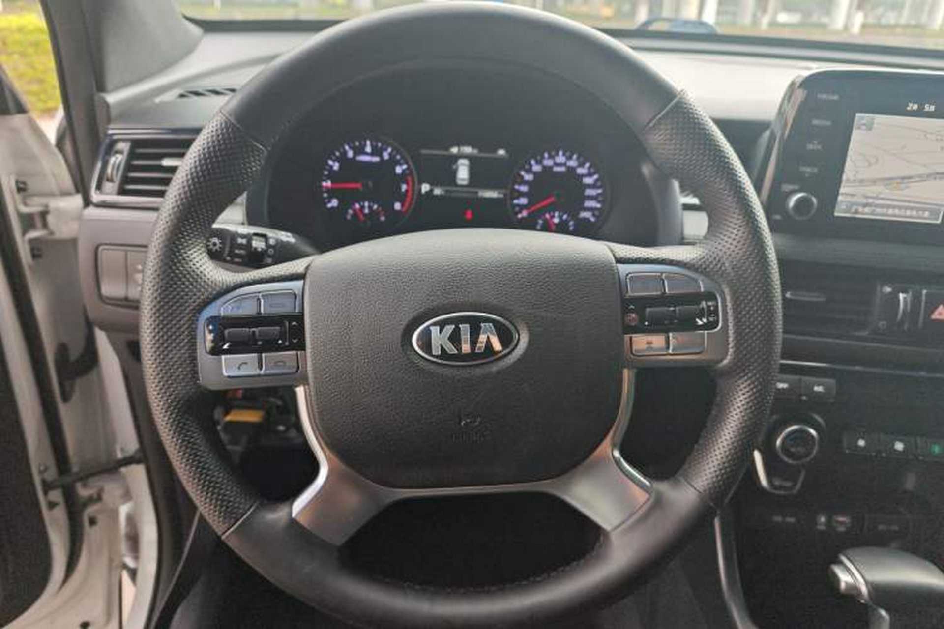 Used Kia KX7 2017 2.0T Automatic All-Wheel Drive LUX 7-Seater Steering Wheel