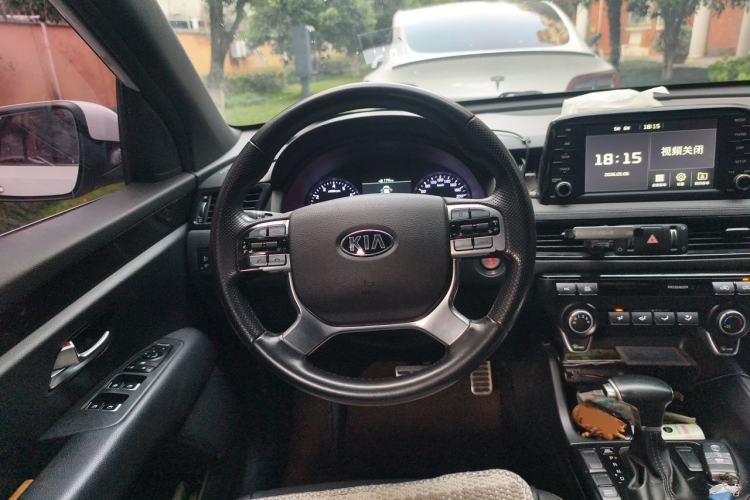 Used Kia KX7 2017 2.0T Automatic Two-Wheel Drive GLS 7-Seater Steering Wheel