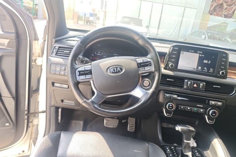 Used Kia KX7 2017 2.0T Automatic All-Wheel Drive LUX 7-Seater Steering Wheel