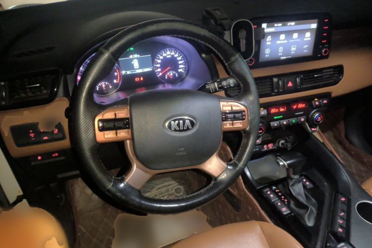 Used Kia KX7 2017 2.0T Automatic All-Wheel Drive LUX 7-Seater Steering Wheel