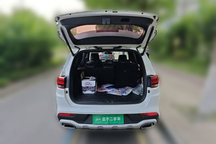 Used Kia KX7 2017 2.0T Automatic Two-Wheel Drive GLS 7-Seater Trunk