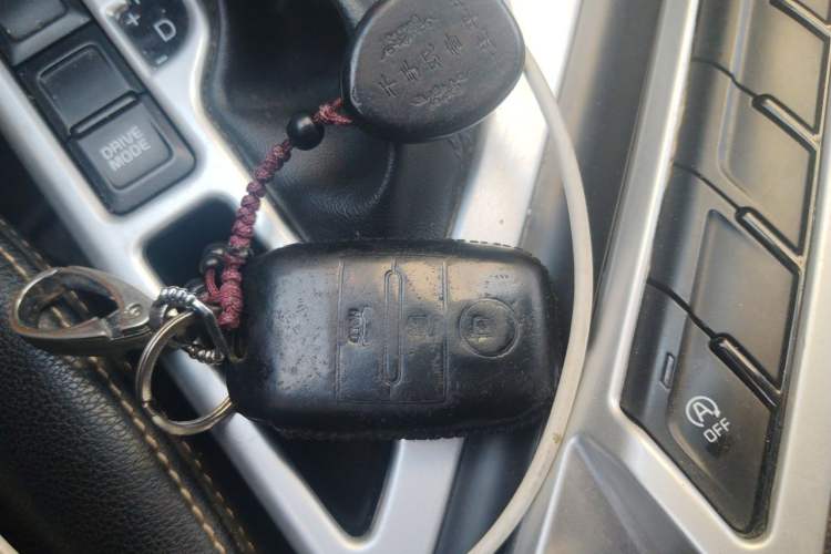 Used Kia KX7 2017 2.0T Automatic Two-Wheel Drive GLS 7-Seater Vehicle Key