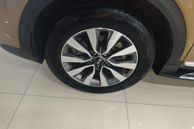 Used Kia KX7 2017 2.0T Automatic Two-Wheel Drive GLS 7-Seater Exterior 7