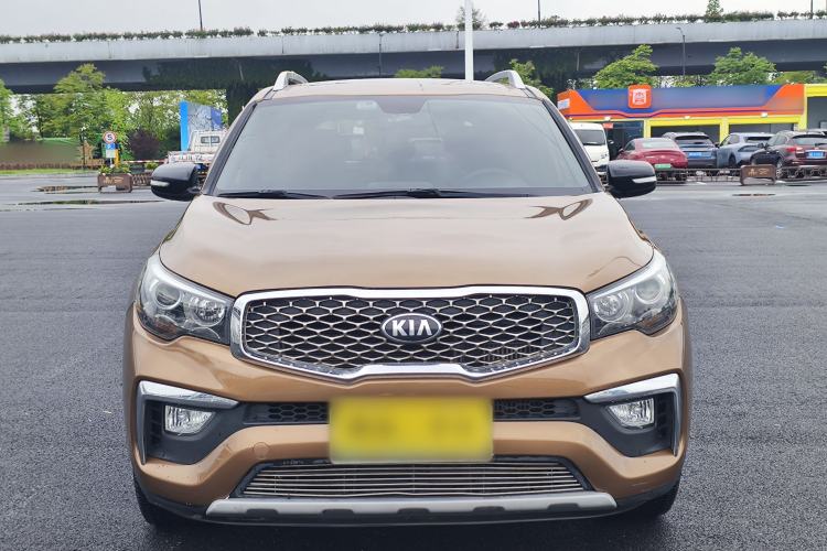 Used Kia KX7 2017 2.0T Automatic Two-Wheel Drive GL 7-Seater Exterior 8