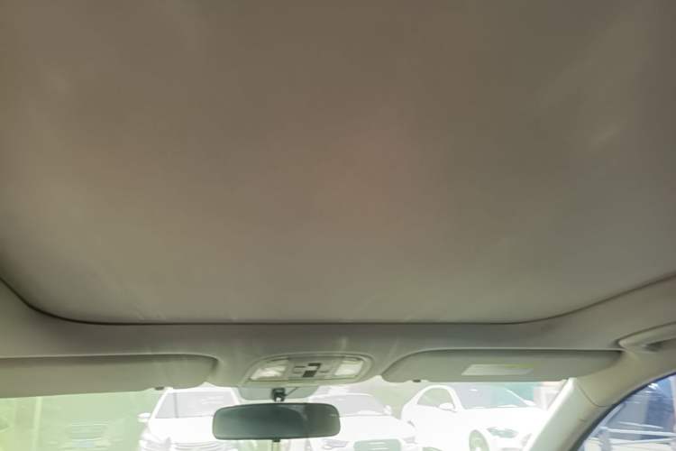 Used Kia KX7 2017 2.4L Automatic 2WD GLS 5-Seater Headliner