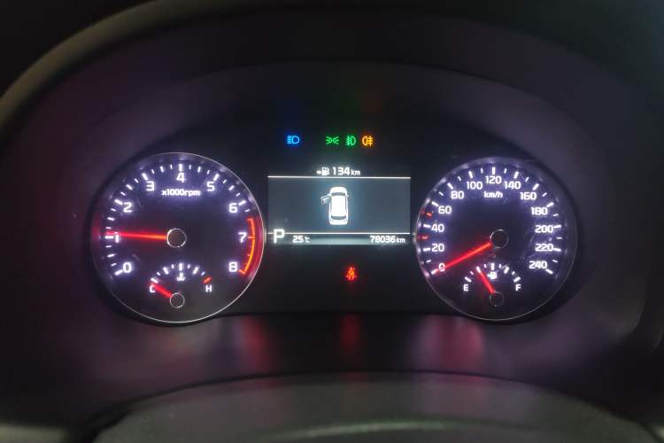 Used Kia KX7 2017 2.0T Automatic Two-Wheel Drive GLS 7-Seater Instrument Cluster