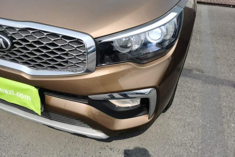 Used Kia KX7 2017 2.0T Automatic Two-Wheel Drive GL 7-Seater Left Front Headlight
