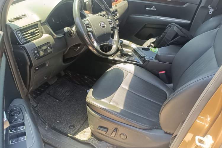 Used Kia KX7 2017 2.4L Automatic 2WD GLS 5-Seater Left Front Seat